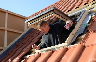 Pose de fenêtres de toit Velux à Arbent